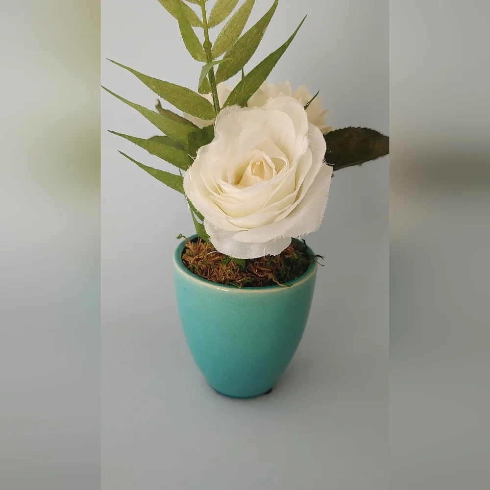 Chic Faux Floral Arrangement in Turquoise Vase